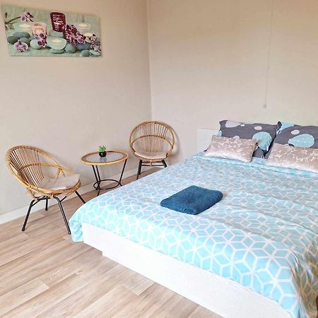 Eenvoudige Slaapkamer Geraardsbergen Exteriör bild